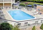 Tn-049980_pool_01_f