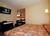 Econo Lodge Bronx::Priceline.com
