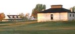 Tn-300px-dscn5227_fortlaramiegrounds_e
