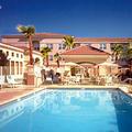 Tn-r70952_pool_01_f