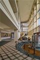 Tn-h71664_lobb_01_f