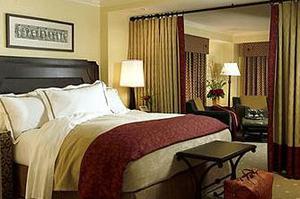 Web-bos_cwth-rooms-3