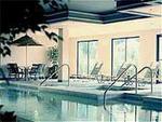 Tn-u70818_pool_01_f