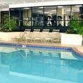 Tn-069329_pool_01_f