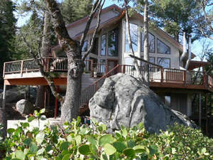The Yosemite Peregrine Lodging::Yosemiteperegrine.com