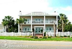Sugar Beach Inn::BedAndBreakfast.com