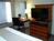 Holiday Inn Express Suites I 380 33Rd::Priceline.com