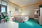Comfort Suites Maingate East