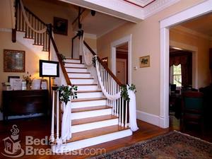 Burke Manor Inn::BedAndBreakfast.com
