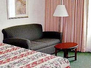 Courtyard Marriott Decatur::Hotels.com