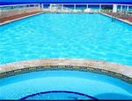Tn-k65018_pool_01_f