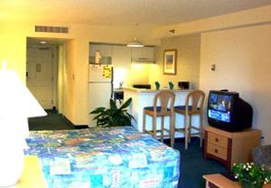 Web-evt_4116-suite-6