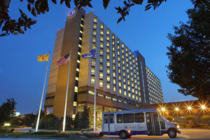 Hilton Newark Airport::Hotels.com