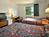 Super 8 Motel - Peoria/East::Travelocity.com