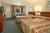 Travelodge Anaheim On Disneyland Drive::Expedia