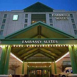 Embassy Suites Chicago - Lombard/Oak Brook::Travelocity.com
