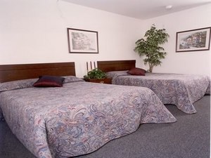 Web-room0-20060420-031211-032