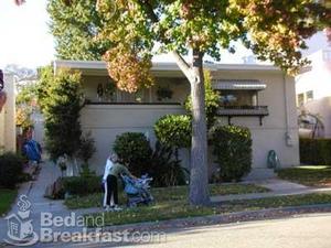 Jaye's B&B::BedAndBreakfast.com