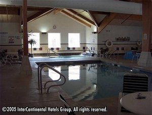 Holiday Inn Marshfield::Travelocity.com