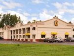 Super 8 Motel Bell Mawr