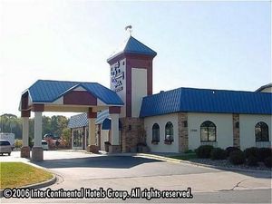 Holiday Inn Express Hotel & Suites::Travelocity.com