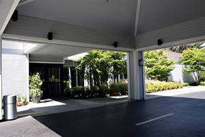 Web-courtyard_by_marriott_42732_2_08082006_1108028750_500