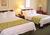 Fairfield Inn By Marriott Santa Clarita::Hotels.com