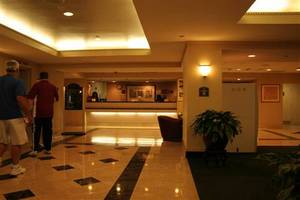 Web-holiday_inn_georgetown_42415_1_07252006_0907026611_500
