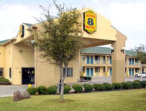 Super 8 Motel - Arlington East::Hotels.com