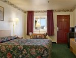 Super 8 Motel - Fortuna