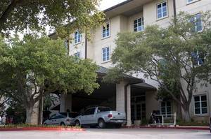 Web-barton_creek_resort_and_spa_44797_0_08022006_2208587812_500