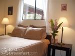 Hale Makamae Bed & Breakfast
