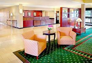 Web-pvd_foxb-lobby-1