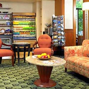 Web-bos_brok-lobby-1