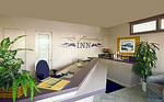 La Avenida Inn