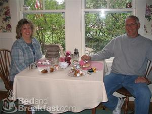 Old Red Inn & Cottages::BedAndBreakfast.com