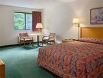 Super 8 Motel - Grove City