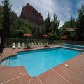 Tn-m47264_pool_02_f