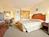 Super 8 Motel Marion In::Expedia