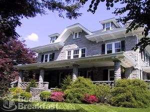 Kennett House::BedAndBreakfast.com