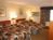 Holiday Inn Express Hotel & Suites::ProfessionalTravelGuide.com