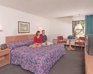 Web-col_minn-rooms-3