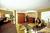 Embassy Suites Hotel St. Louis::Expedia