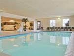 Tn-p83421_pool_01_f