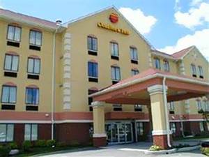 Comfort Inn East::Expedia
