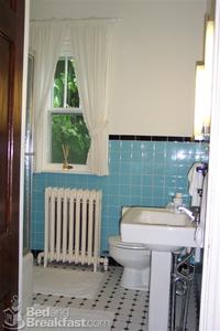 White Hall Manor Bed & Breakfast::BedAndBreakfast.com