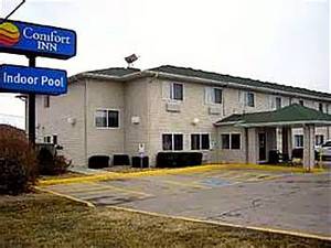 Comfort Inn Downtown Lees Summit::Expedia
