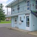 Wood Motel