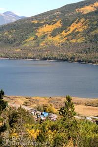 Twin Lakes Roadhouse Lodge::BedAndBreakfast.com