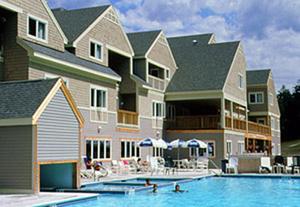 Attitash Grand Summit Hotel and Conference Center::MtWashingtonValley.org